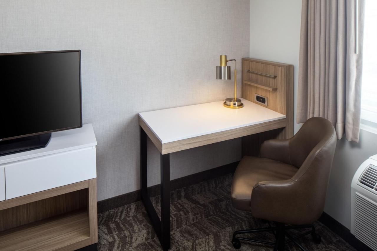 Springhill Suites By Marriott New York Jfk Airport Jamaica Екстер'єр фото